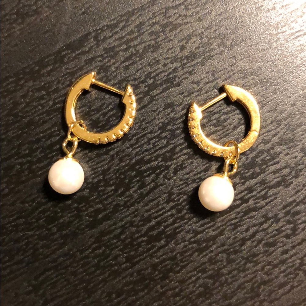 18 karat gold plated 925 silver mini hoop earrings